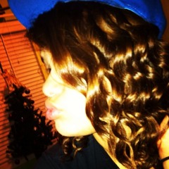 holla_atyogirl_naynay