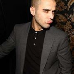 Víctor Cabaret Berlin