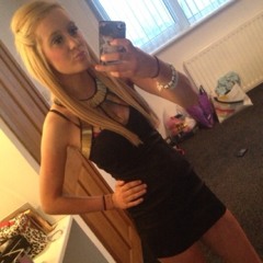 chloe davidson