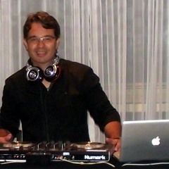 DJ LéoNegrelli