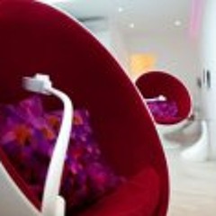 Saint-Etienne White Box