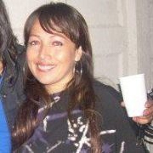 Claudia Chavez G.’s avatar