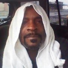 Desmond Pops Calloway