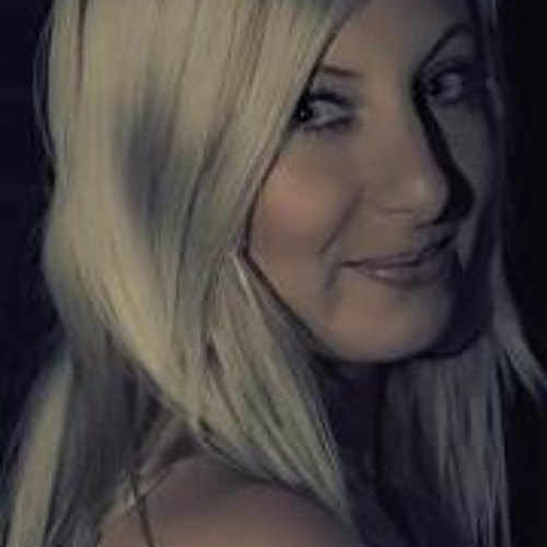 Monika Szulloová’s avatar