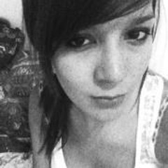 Julia Jasmine Bilhasan