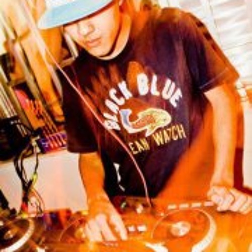 MC WIL - UI CATCHORO MANDA PRAS CADELA ( DJ LUKINHAS AVOONTS )