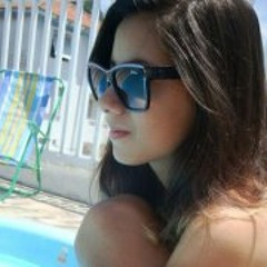 Júlia Tigani Galvão