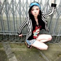 Tabitha Ewa de Simone