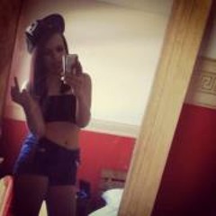 Courtney Thompson 15