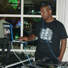 Dj Julian 'jumpin' Perez