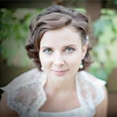 Lynsay Caylor Russell