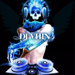 Dee J VhiN Symphony Nilave