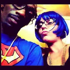 She She and the Pirate