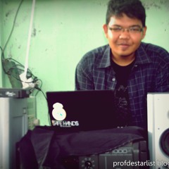 Stream Ade Aulia music  Listen to songs, albums, playlists for 