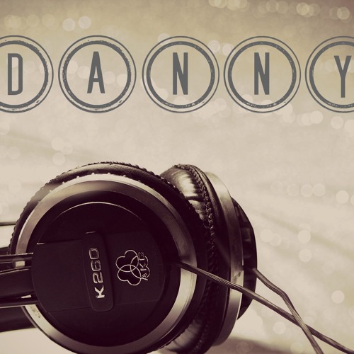 (-_-) Dj Danny (-_-)’s avatar