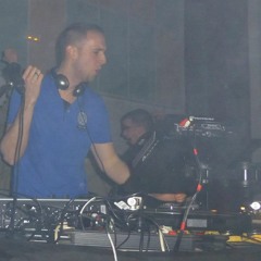 Dj_Bess