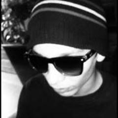 Her Canabicamente Feliz