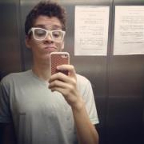 Lucas Cortinhas’s avatar
