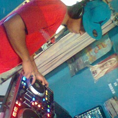 E.A. FLOW QUITIPON BY DJ DARWIN EL MAS DURO 2013