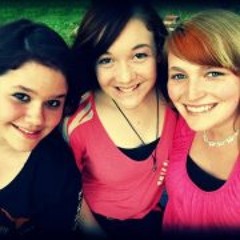 Kayla Luvsyuhh Kotowicz