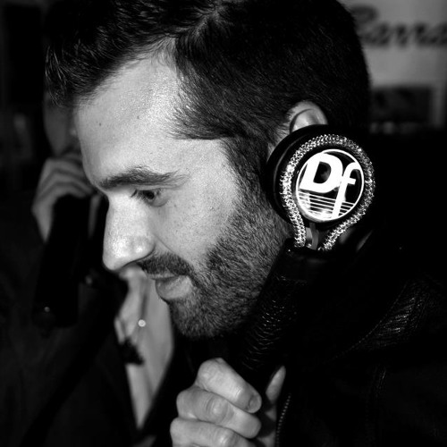 Diego ferrari salvame перевод