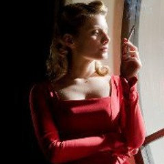 Lucie Dove