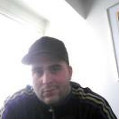 Mike Kjelsholt