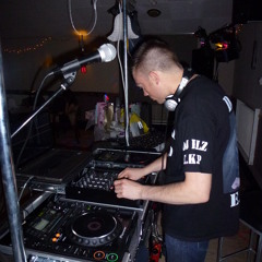 DJ ELZ