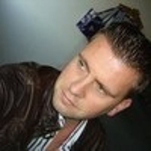 Waifs & Strays - For A While (Huxley & Matt Tolfrey Remix) www.musicdj.org