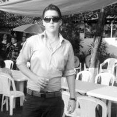 Nicolás Herrera 13