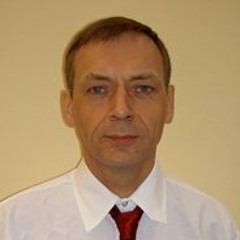 Ветер вырывает из рук последние деньги