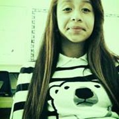 Stephanie Navarrete 4