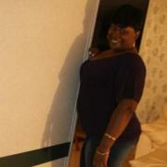 Nicole Bossladi Thomas