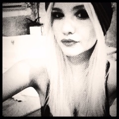 Ashley Marie Smith Ams