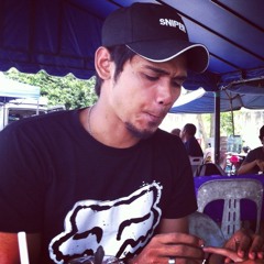 Thru D Glass at Taman Vista Emas