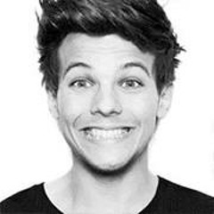 louis tomlinson smirk