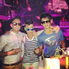 Reezoo_