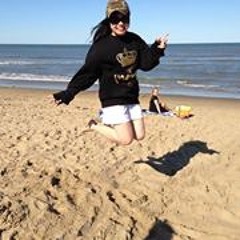 Neza Huckabay Esguerra