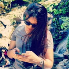 Stephanie But Puedan