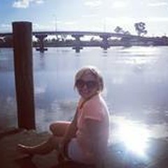 Lesley Half-Pint Paul