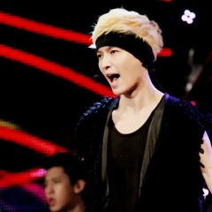 Lay Yixing Zhang