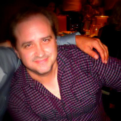 Simon Kingston (SyFy)