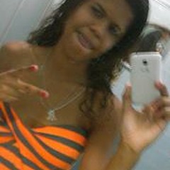 Lhuana Dos Santos