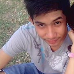 Carlo Caparas Nuñez