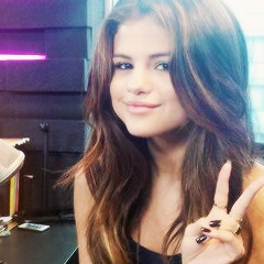 SelenaPerfectGomez
