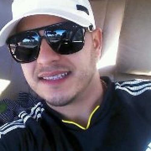 Angel R Ortiz Rivera’s avatar
