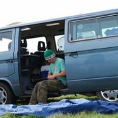 the dogs dangleseeeee