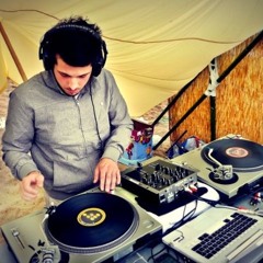 DjDewee - No Smoke without fire