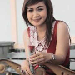 Lucy Putri