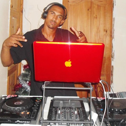 DJ CHYNESE MIX COMPAS